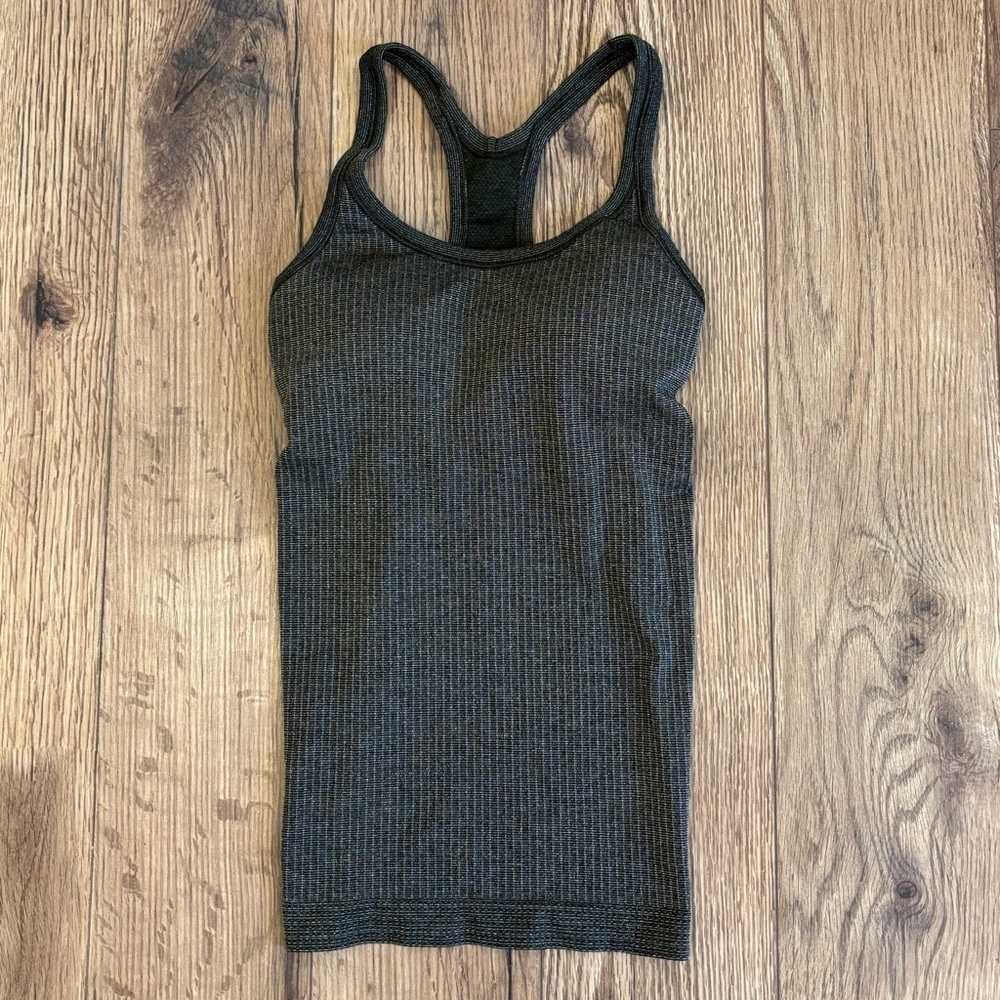 Lululemon Ebb To Street Tank Top *Shine In Dark Olive/Silver Size 2